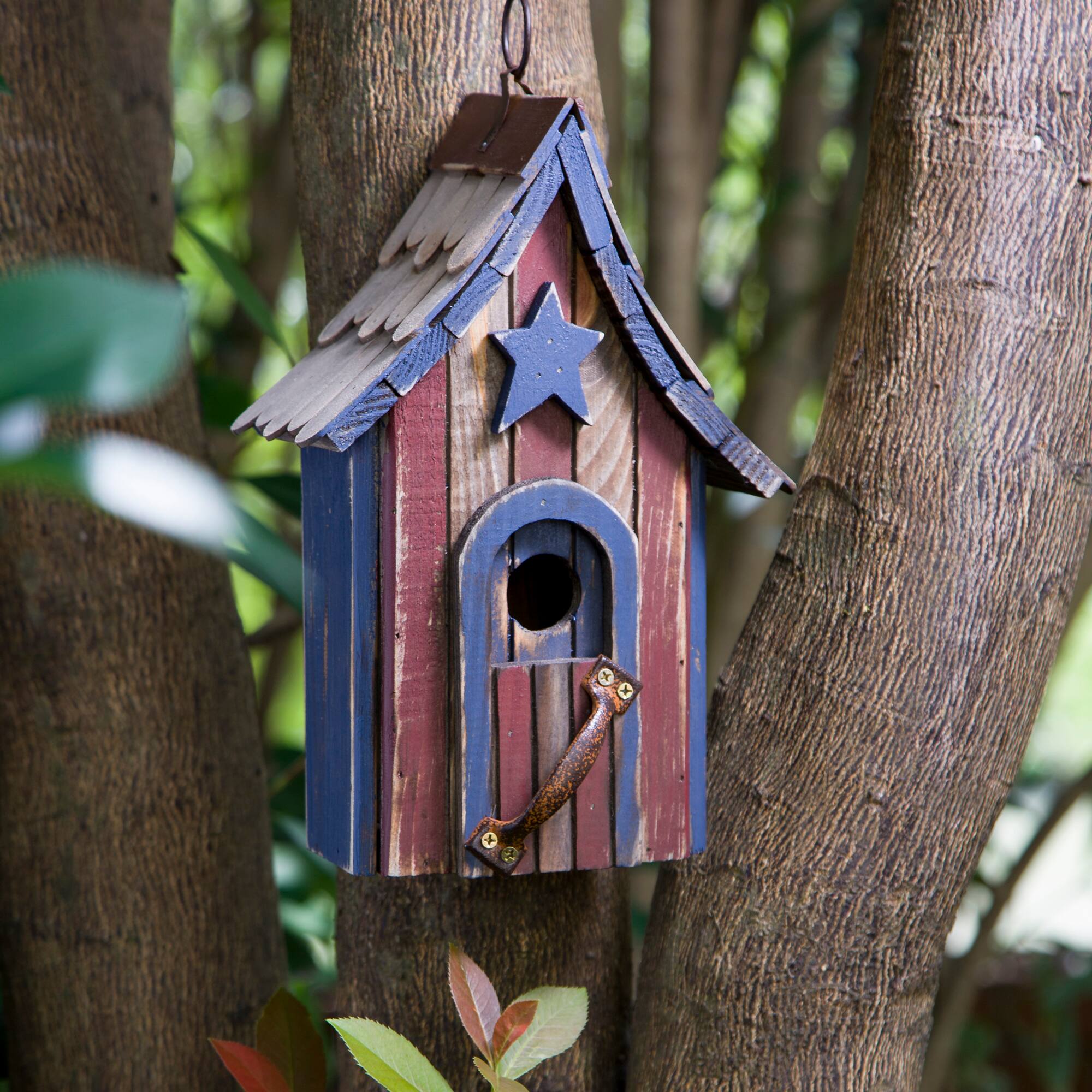 Glitzhome® Patriotic Hand Painted Wood Bird House